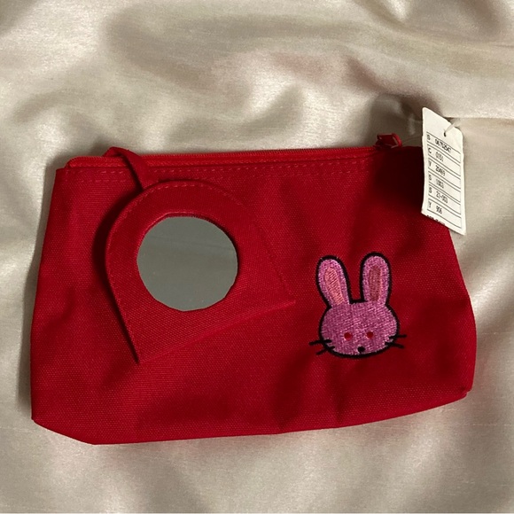NWT Vintage Urban Outfitters cosmetics case with attached mirror. - Picture 10 of 10